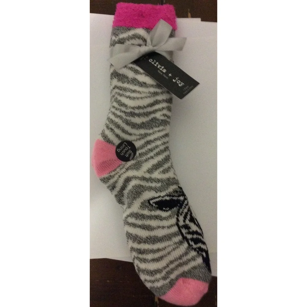 Olivia + Joy Womens OS‎ Fuzzy Socks Slippers Grey Zebra Print Pink Accents New